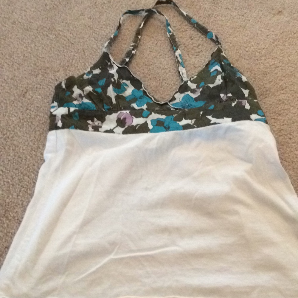 Volcom top